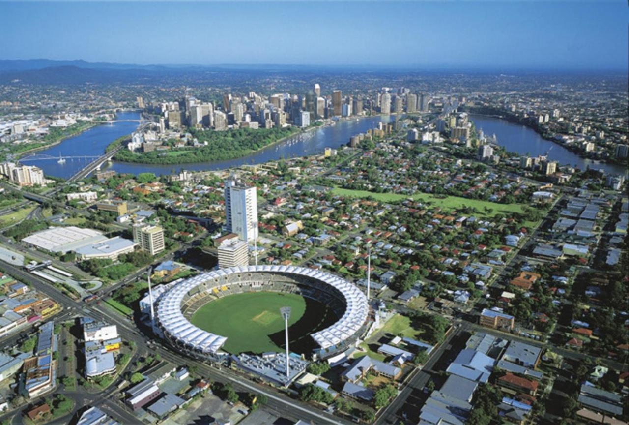 Amazing River View - 3 Bedroom Apartment - Brisbane Cbd - Netflix - Fast Wifi - Carpark Eksteriør bilde